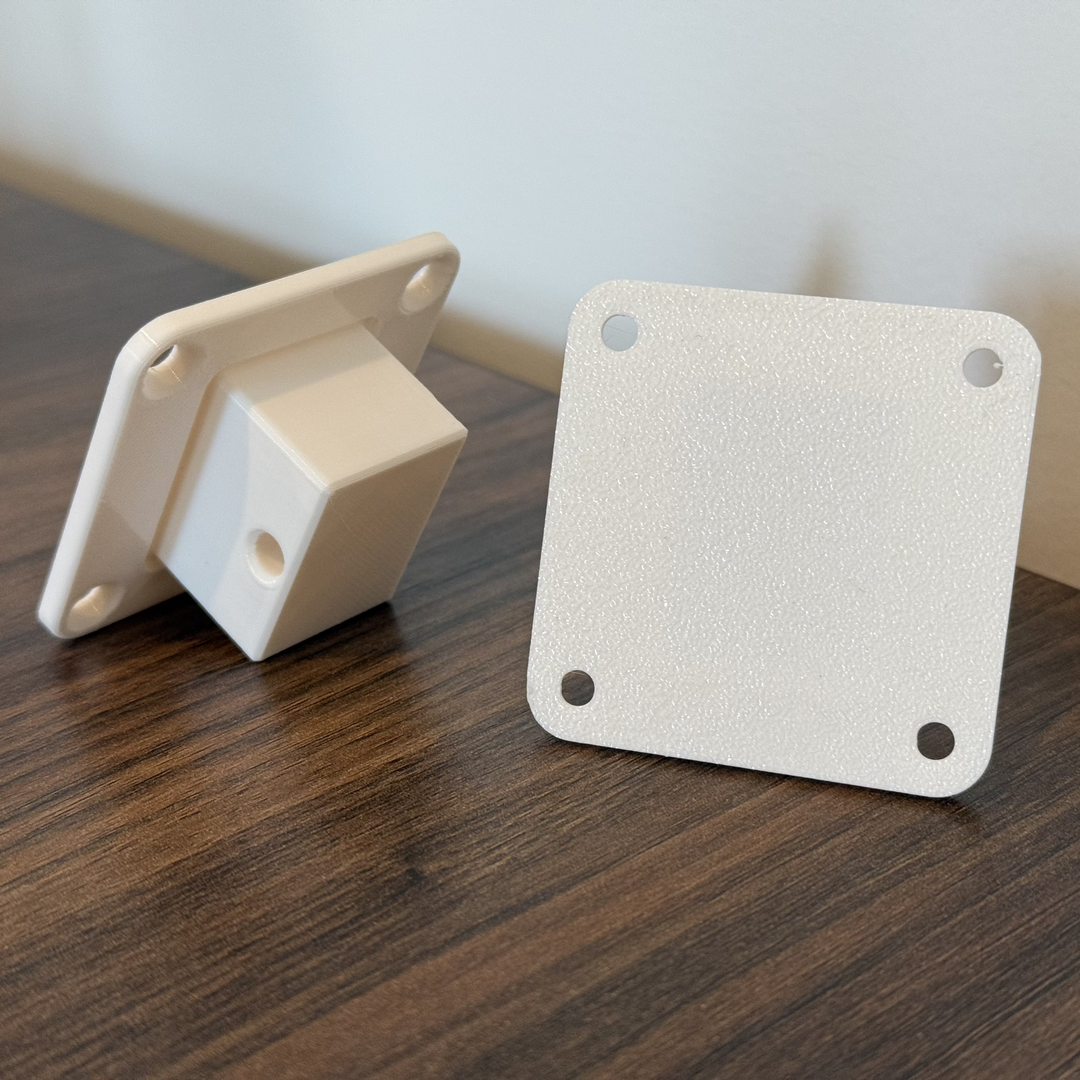 Grip Bar &amp; Wall Mount For Timber Playpen