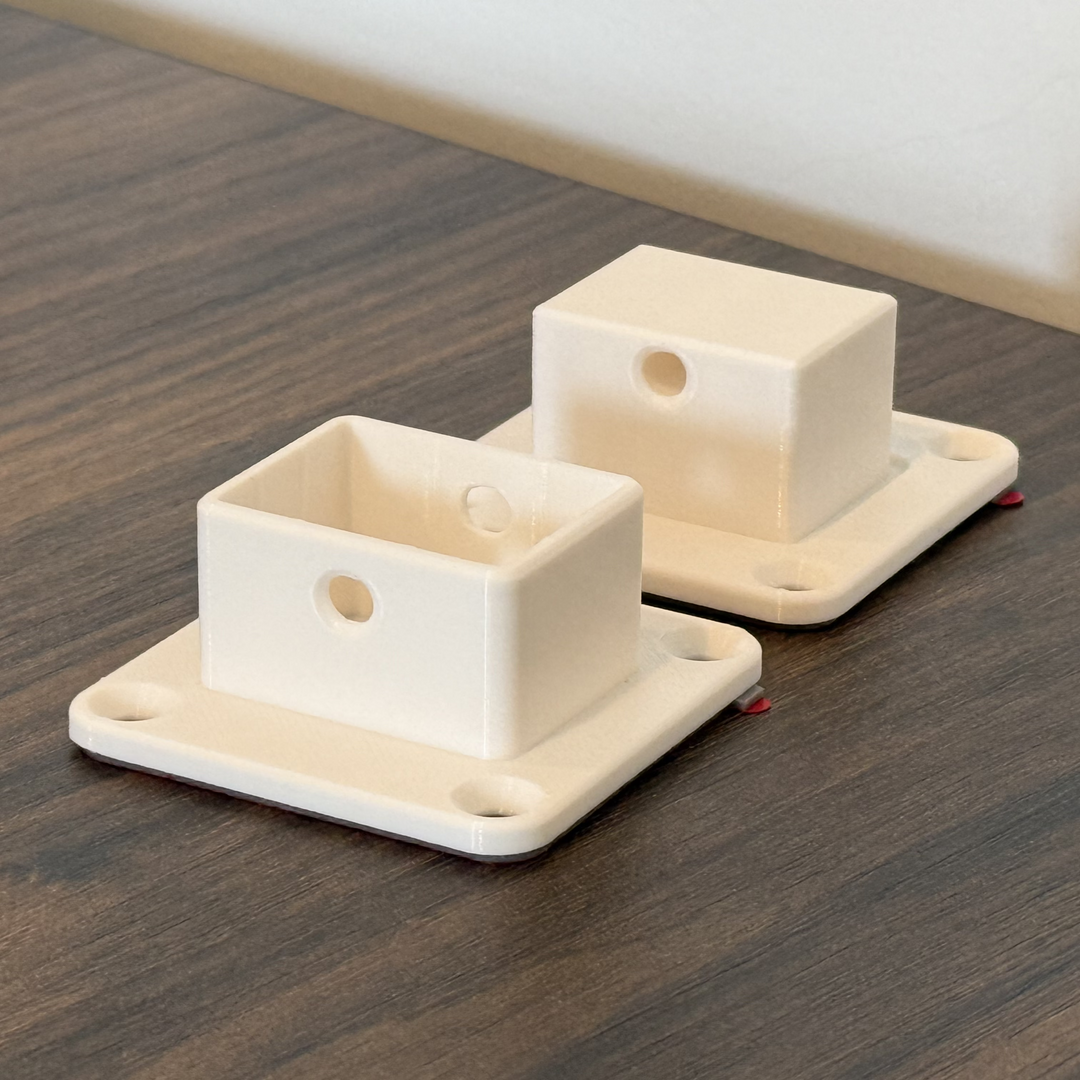 Grip Bar &amp; Wall Mount For Timber Playpen