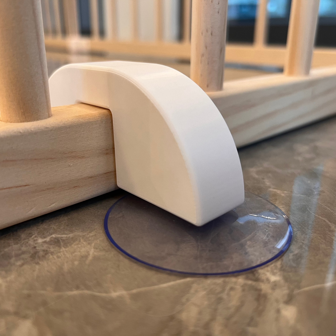 Grip Bar &amp; Wall Mount For Timber Playpen
