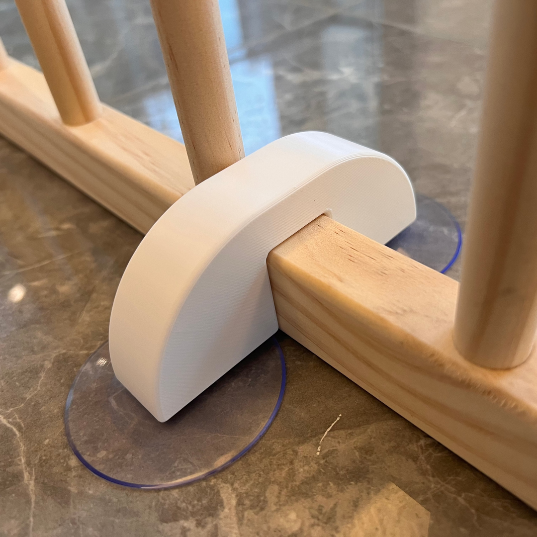 Grip Bar &amp; Wall Mount For Timber Playpen